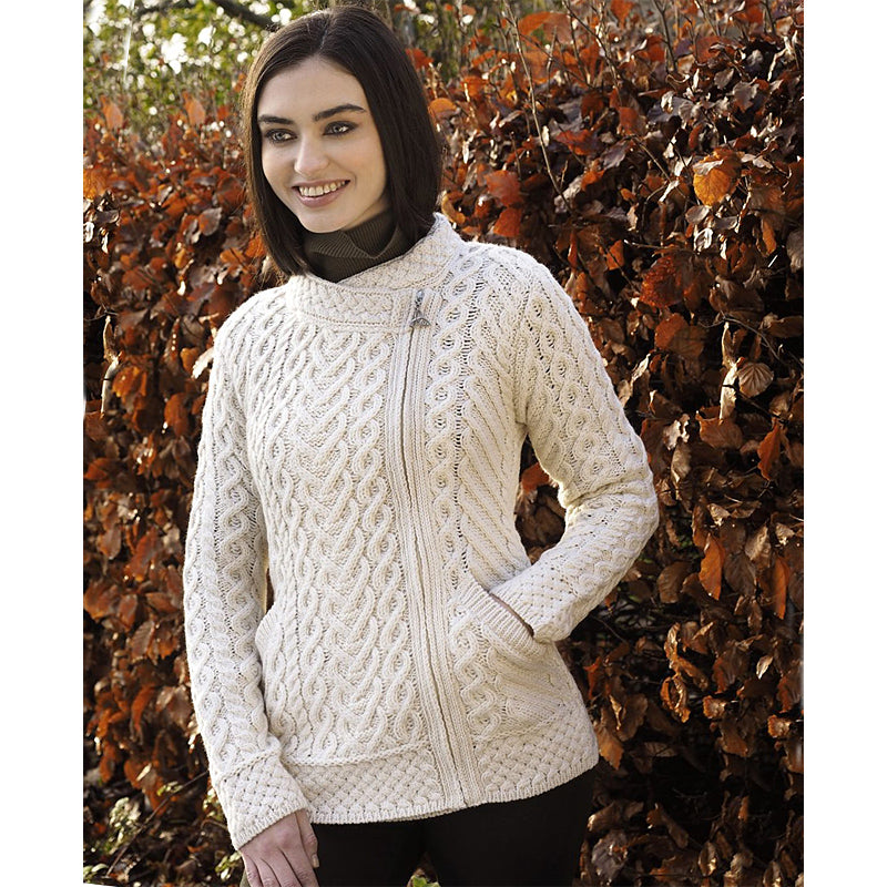 Merino Wool Heart Motif Side-Zip Cardigan